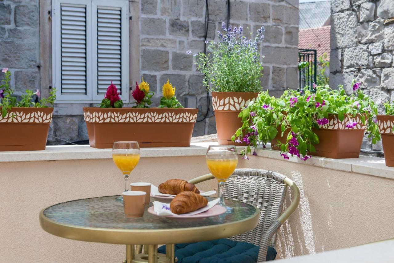 Diva 1,Stylish Old Town Studio Apartment Near Beach Split Exterior foto